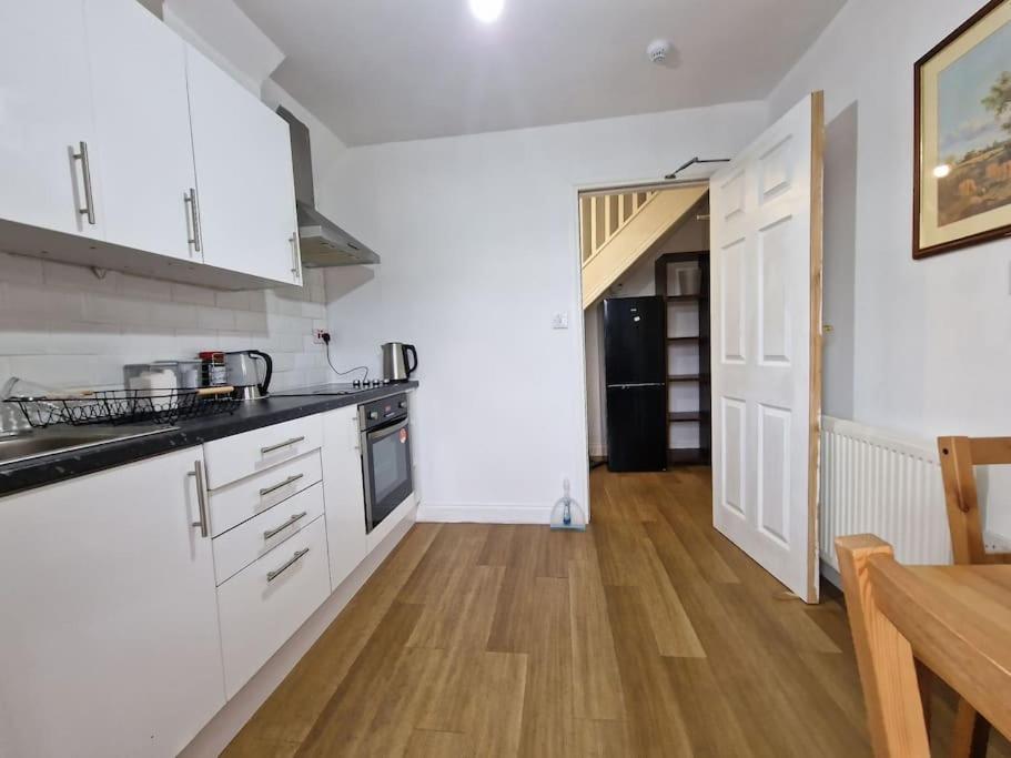 Living Serviced 9 Apartment Coventry